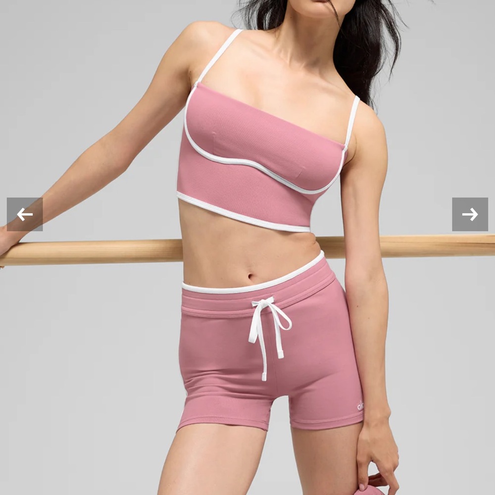Alo Airbrushed Streamlined Bra Tank and Short